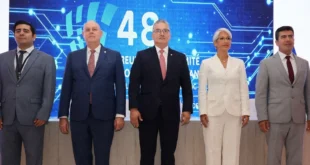 Ministro Orillac durante la apertura de la reunión de telecomunicaciones en Panamá