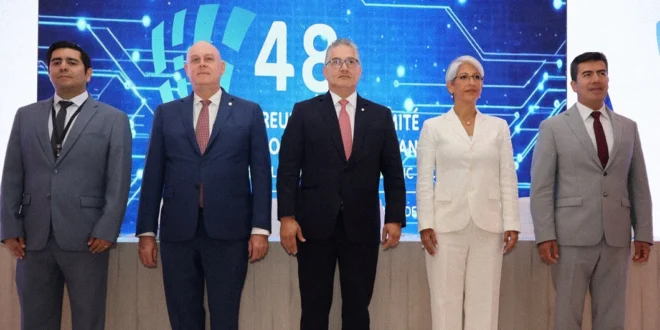 Ministro Orillac durante la apertura de la reunión de telecomunicaciones en Panamá