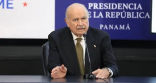 El Dr. Miguel Antonio Bernal presentando avances de la SEPRESAC en rueda de prensa