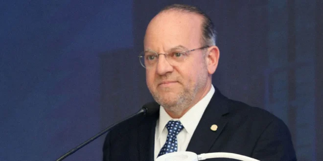 Juan Arias expresidente de la CCIAP