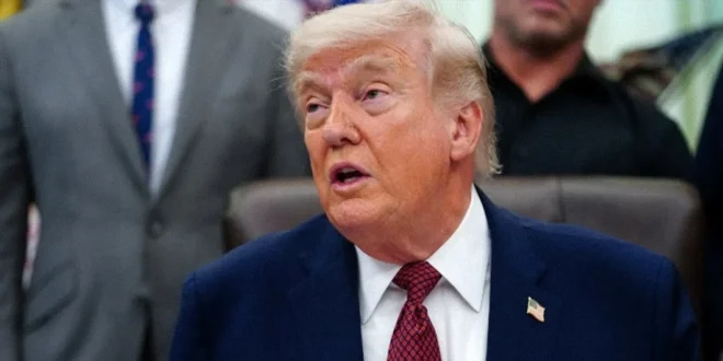 Donald Trump durante una entrevista sobre política exterior