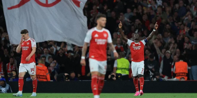 Bukayo Saka celebrando su gol contra el Atlético de Madrid en Champions League