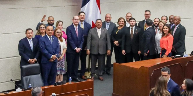 Aprobación del Proyecto de Ley 641 sobre sustancia económica en Panamá