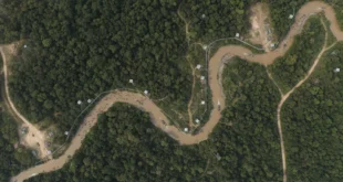 Mapa o vista aérea de la selva del Darién con enfoque en seguridad fronteriza