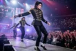 Michael Jackson durante su carrera profesional en un escenario