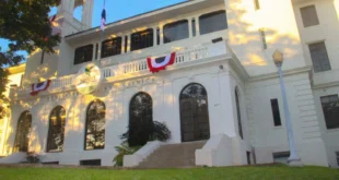 Suspensión temporal de la distribuidora Cosmetic Plus S.A. por el Ministerio de Salud de Panamá