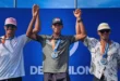 Luis Alvarado de la Policía Municipal de la Alcaldía de Panamá en el podio de la Media Maratón