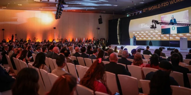 Presidente Mulino dando discurso en el XII Congreso de la Organización Mundial de Zonas Francas en Panamá
