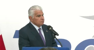Presidente Mulino durante su comparecencia de prensa