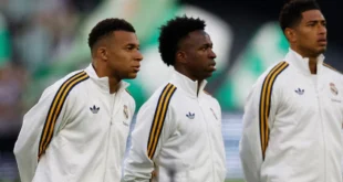 Vinícius Júnior con la camiseta del Real Madrid