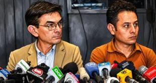 Reunión de emergencia entre el presidente Rodrigo Paz y el vicepresidente Edmand Lara en la Asamblea Legislativa de Bolivia