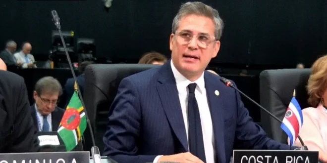 Canciller Manuel Tovar durante su intervención en la Asamblea General de la OEA