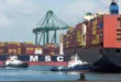 Buque transitando por el Canal de Panamá