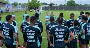Jugadores de la Selección de Panamá entrenando en el Nottawasaga Resort antes del Mundial 2026