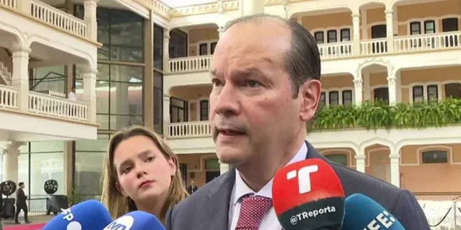 Congreso Anfictiónico y la entrega de actas históricas en Panamá
