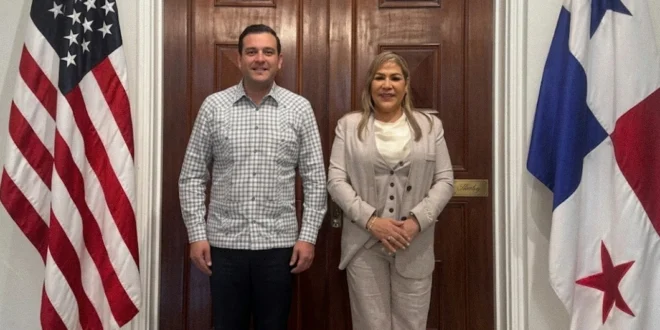 La diputada Shirley Castañedas en reunión diplomática con el embajador Kevin Cabrera.