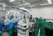Equipo de cirujanos de la CSS operando con tecnología robótica de vanguardia en Chiriquí