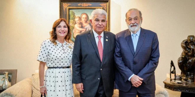 Reunión estratégica entre el presidente de Panamá, José Raúl Mulino, y el empresario Carlos Slim para discutir inversiones en infraestructura.