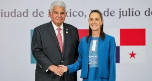 Presidente Mulino de Panamá y Presidenta Claudia Sheinbaum de México estrechando lazos diplomáticos en reunión oficial