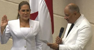 La diputada Shirley Castañedas durante su juramentación como presidenta del Legislativo