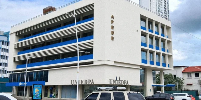 La paradoja del crédito y la liquidez bancaria en Panamá según APEDE