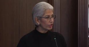 Reunión del Consejo de Gabinete de Panamá discutiendo reformas estructurales para el sector eléctrico nacional.