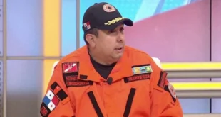 José Agustín Donderis, exdirector del Sistema Nacional de Protección Civil de Panamá, en uniforme operativo.
