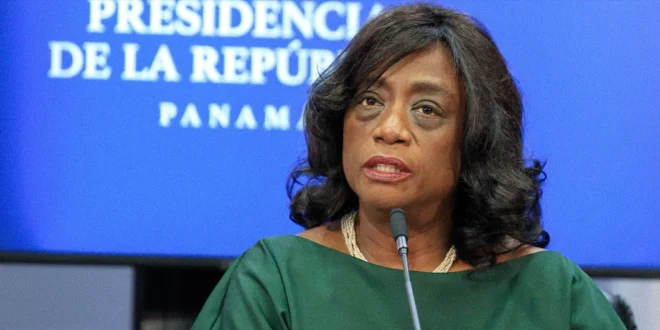 Lucy Molinar deja el cargo