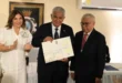 El presidente Mulino recibe el reconocimiento como académico honorario en el centenario de la Academia Panameña de la Lengua.