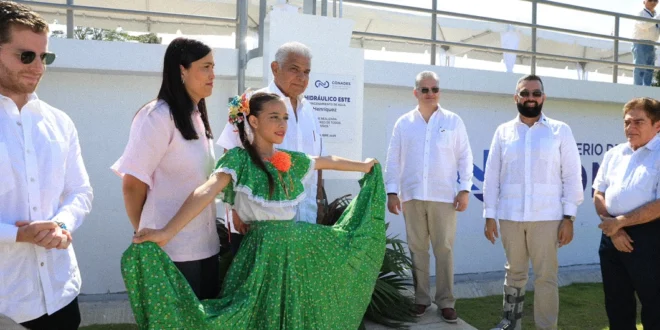 Entrega del Anillo Hidráulico Este en Panamá