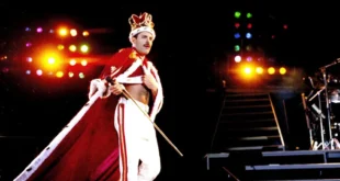 El impacto cultural y la evolución del estilo escénico de Freddie Mercury