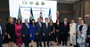Acto oficial en Panamá por el aniversario de la independencia de América Central