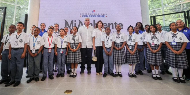 Inauguración del Centro de Visitantes de San Lorenzo en Colón por el presidente José Raúl Mulino