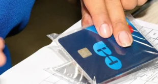 Tarjeta de débito del PASE-U de la Caja de Ahorros de Panamá
