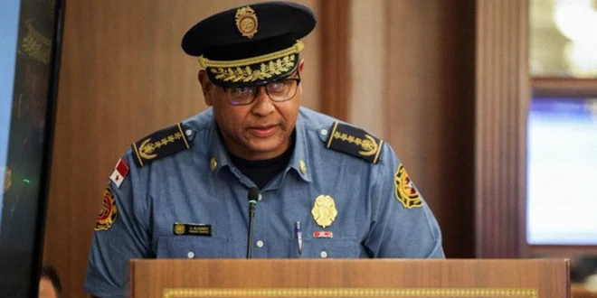 Autorización de contratación de seguro para bomberos en Panamá