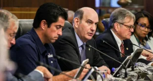 Reunión del Consejo de Gabinete evaluando el Presupuesto General del Estado