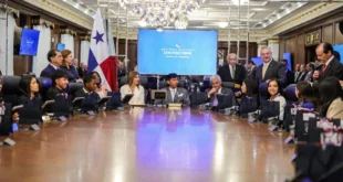 Consejo de Gabinete Estudiantil en Panamá