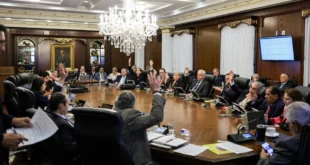 Reunión del Consejo de Gabinete de Panamá evaluando nuevos proyectos de ley.