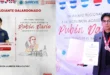 Estudiante de la UMIP recibiendo el Premio Regional a la Excelencia Académica Rubén Darío