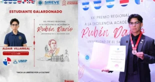 Estudiante de la UMIP recibiendo el Premio Regional a la Excelencia Académica Rubén Darío