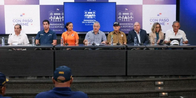Conferencia de prensa en el Palacio de las Garzas anunciando el estado de emergencia en Panamá