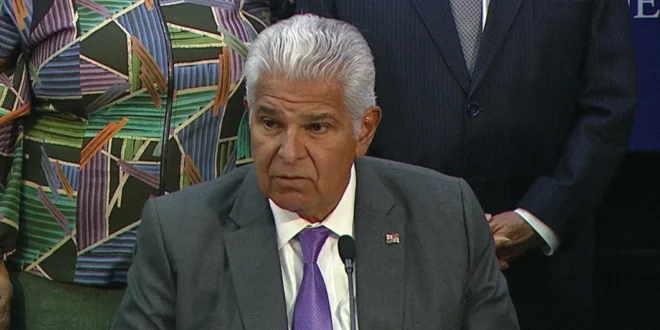 Construcción de viviendas para damnificados por sismo liderada por el presidente Mulino